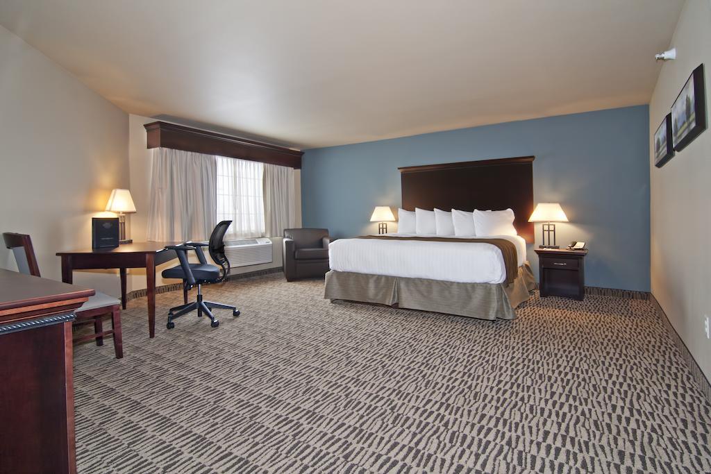The Watford Otel Watford City Dış mekan fotoğraf